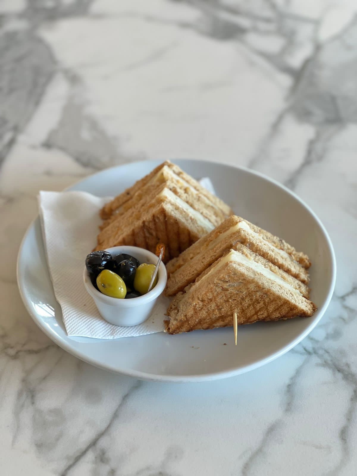 Toast au Fromage Edam